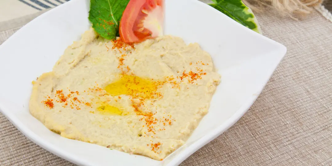 Humus salad