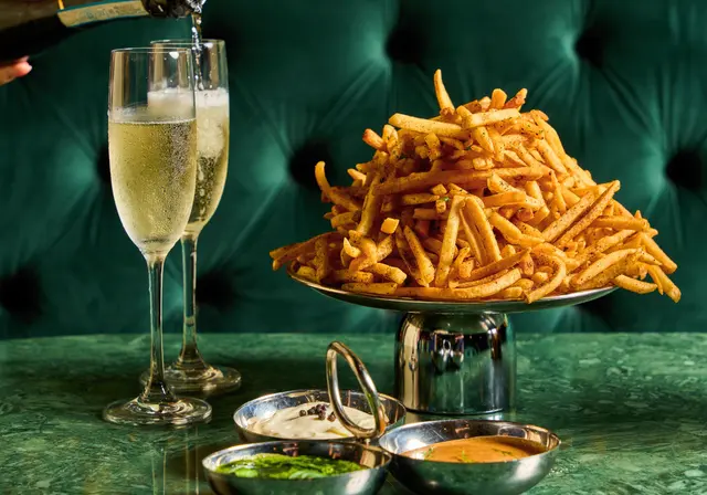 Fries Before Guys: 两小时无限量享用薯条及气泡酒，每位$200起