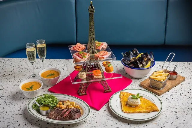 【75折,折后$1,266】1KG肉眼扒4人餐 (原价$1,688) / 【$638】‘铁塔’海陆双人套餐